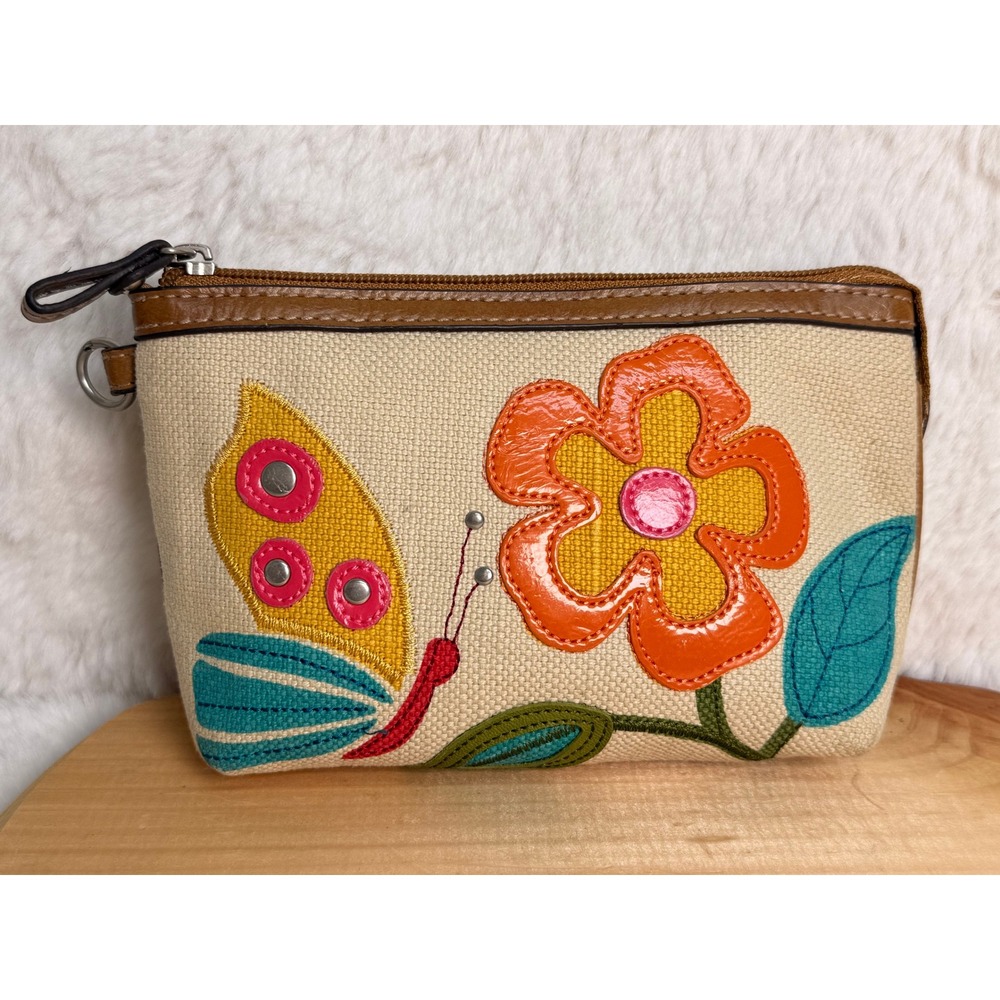 Relic Brand Canvas Wristlet Pouch Floral Butterfly Embroidery Cream Tan RLS8129